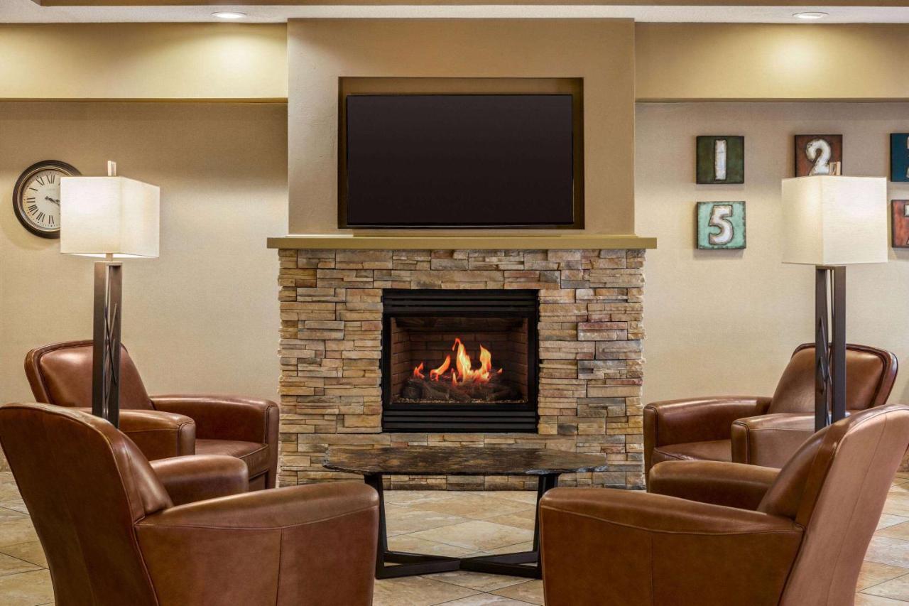 Americinn By Wyndham West Hotel Madison